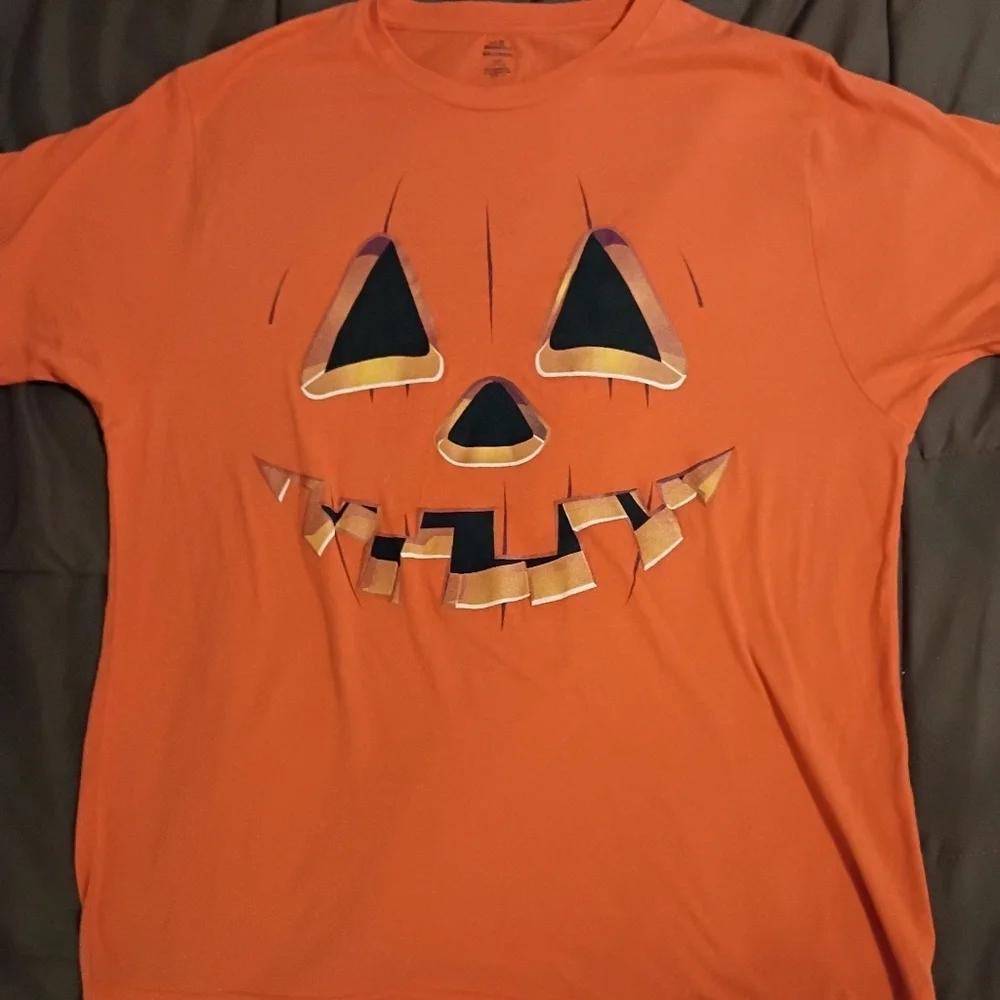Jack O Lantern Pumpkin T-shirt - Picture 1 of 3